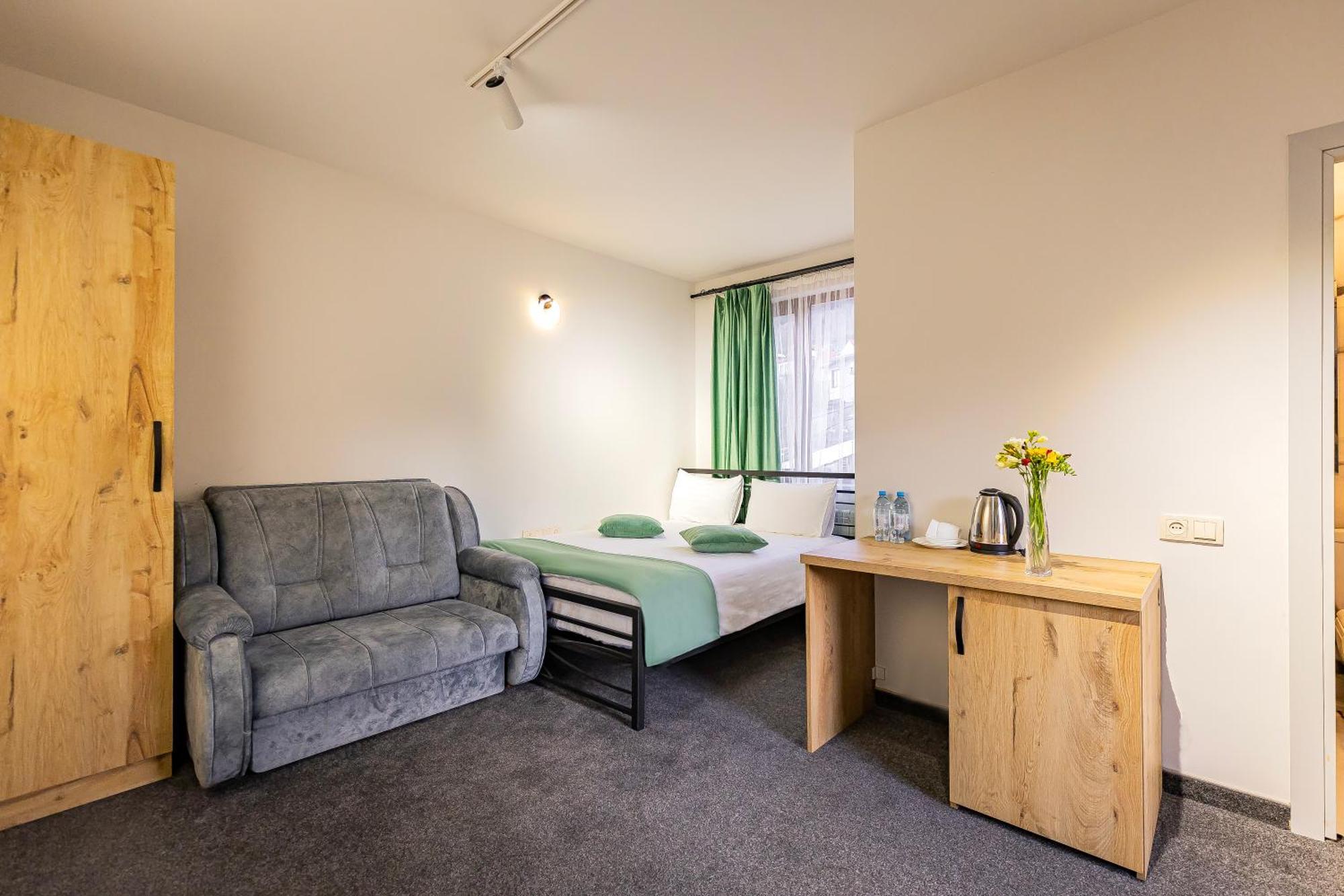 Taniqinn Dilijan Hotel Luaran gambar