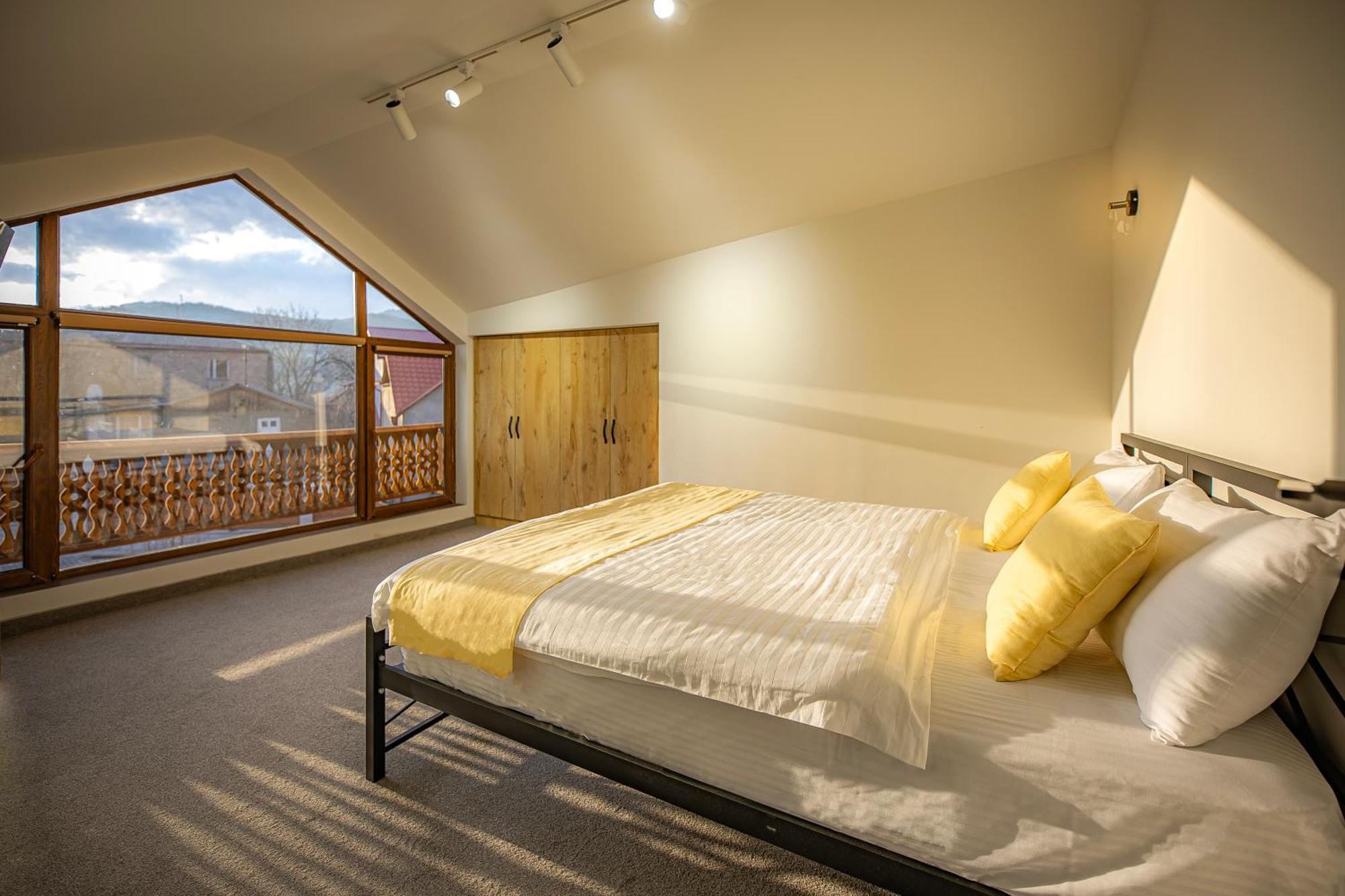 Taniqinn Dilijan Hotel Luaran gambar