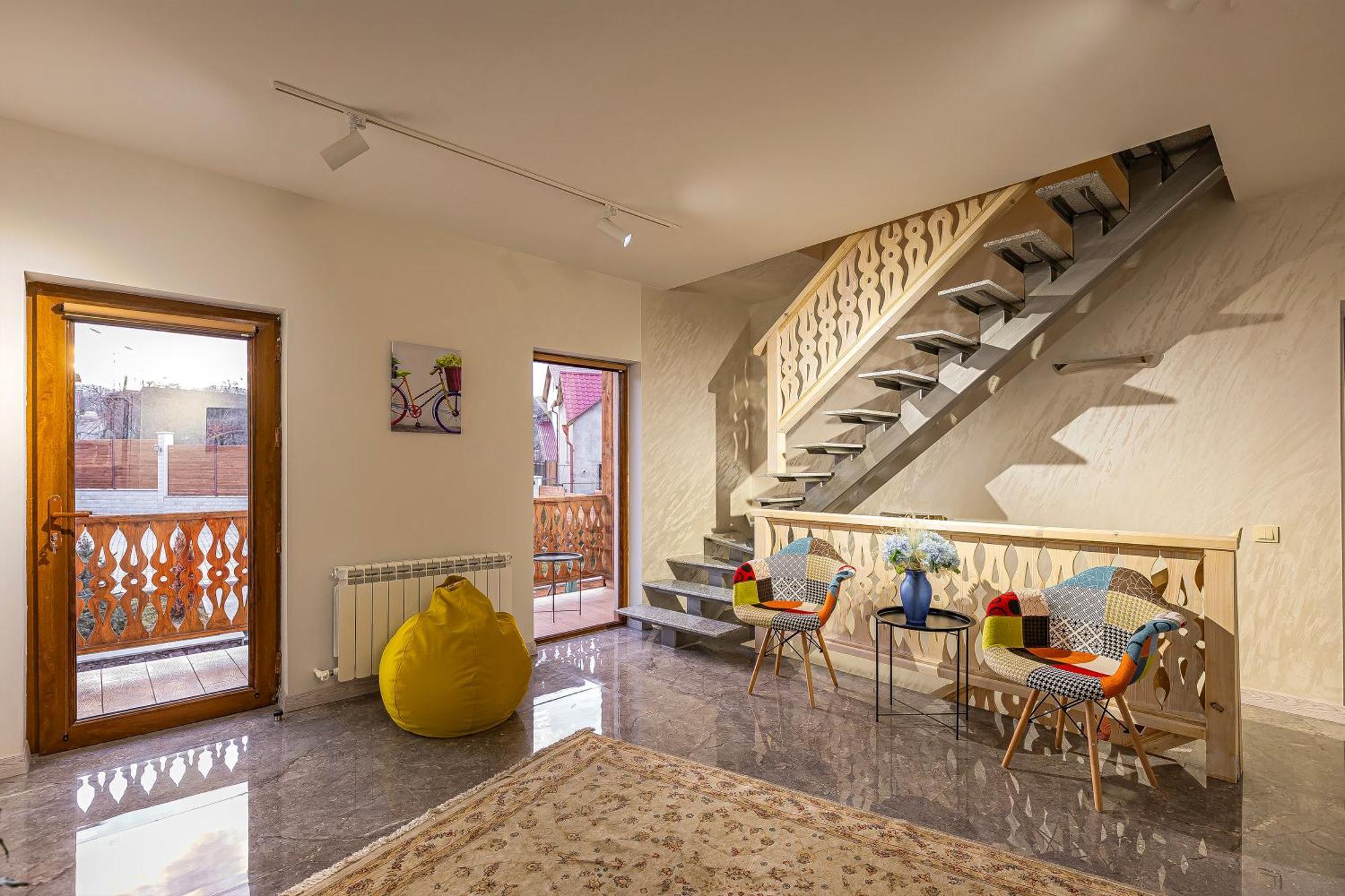 Taniqinn Dilijan Hotel Luaran gambar